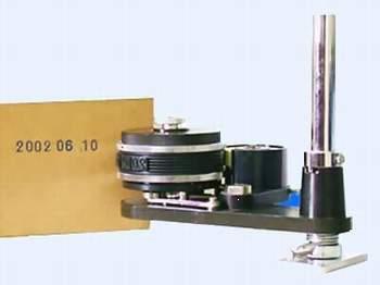 DS-120在線(xiàn)式紙箱滾碼機(jī)